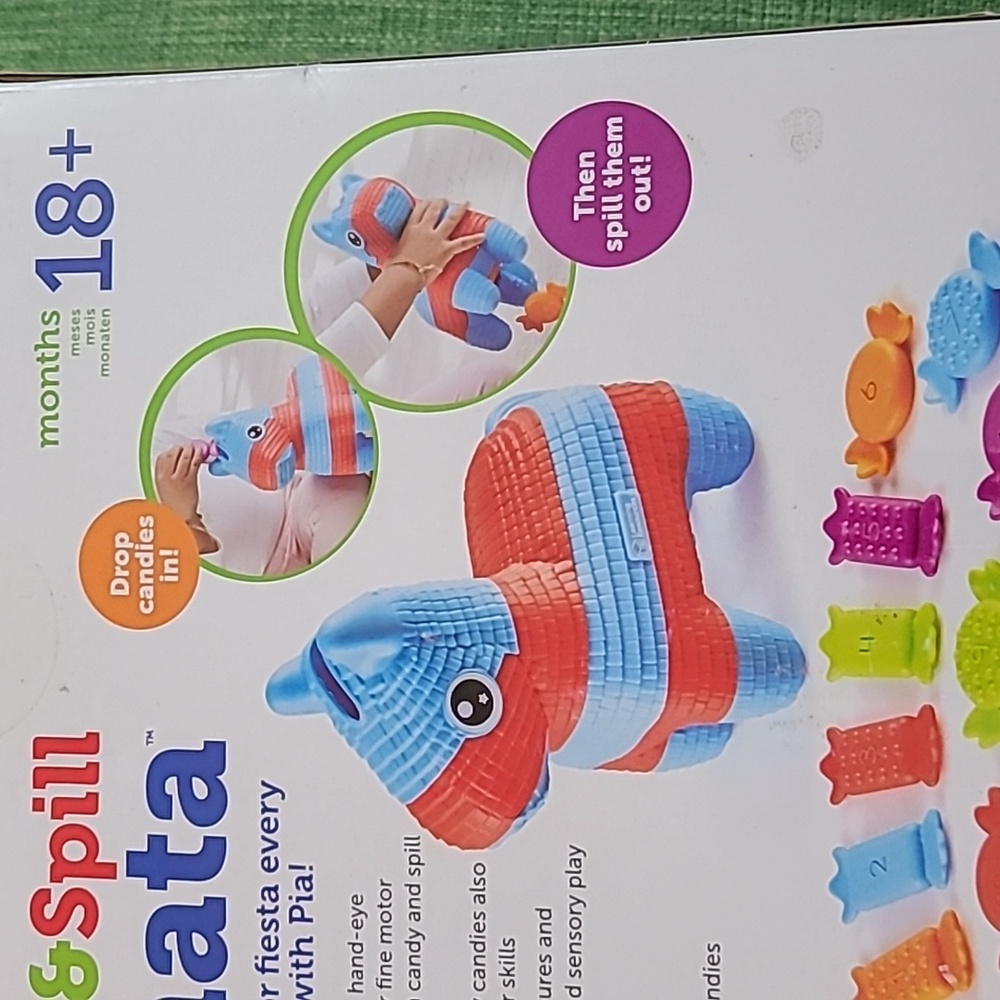 Learning Resources Fill & Spill Piñata - Red and Blue - Picture 4 of 5